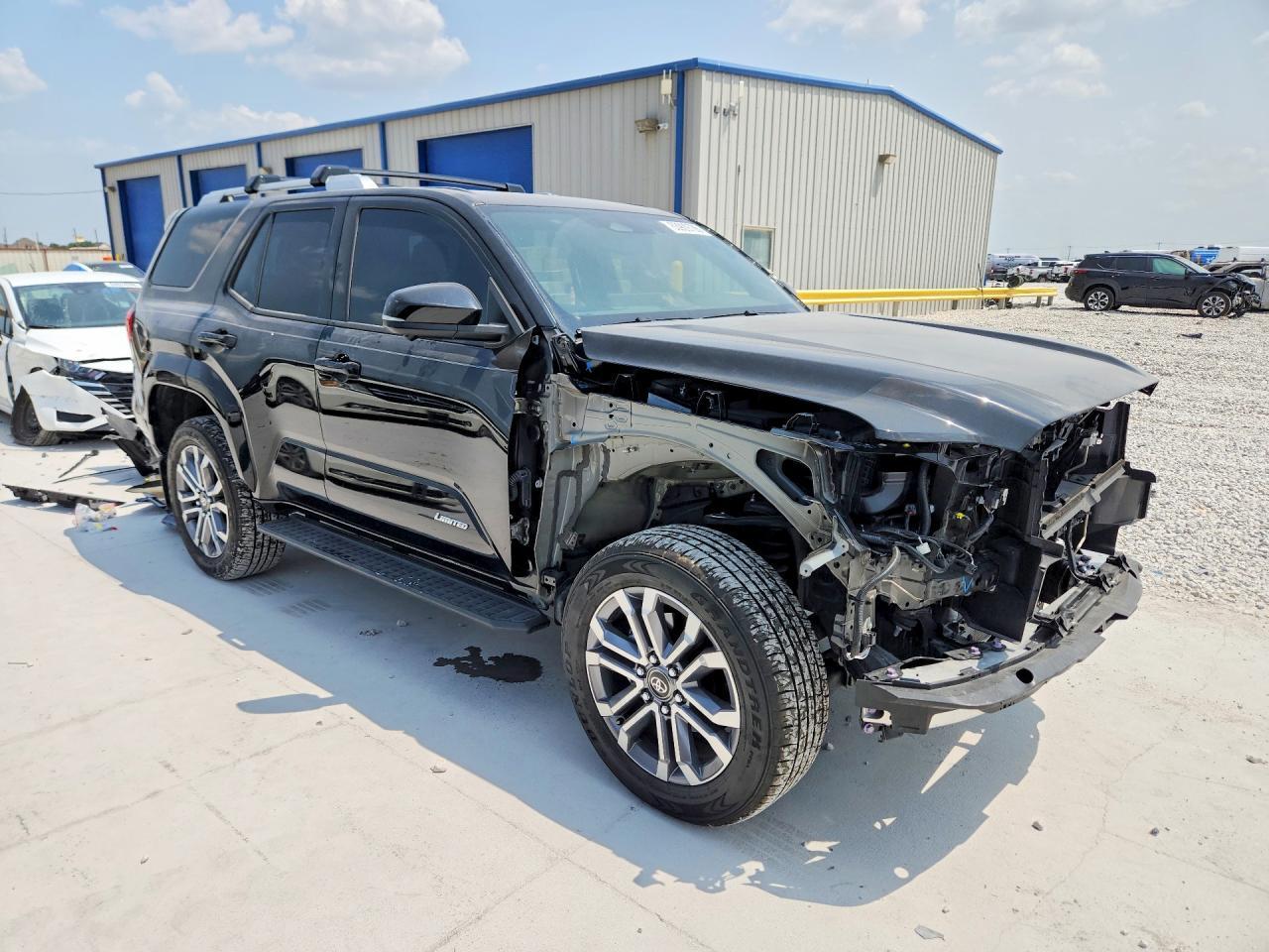 2025 Toyota 4Runner Limited - Фото 4