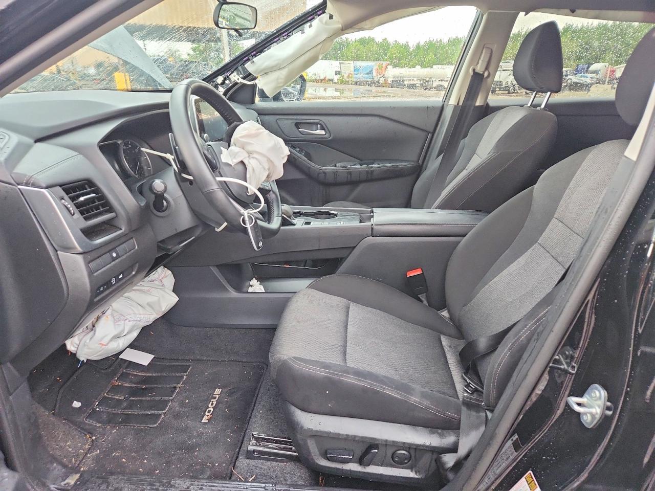 2025 Nissan Rogue Sv - Image 7