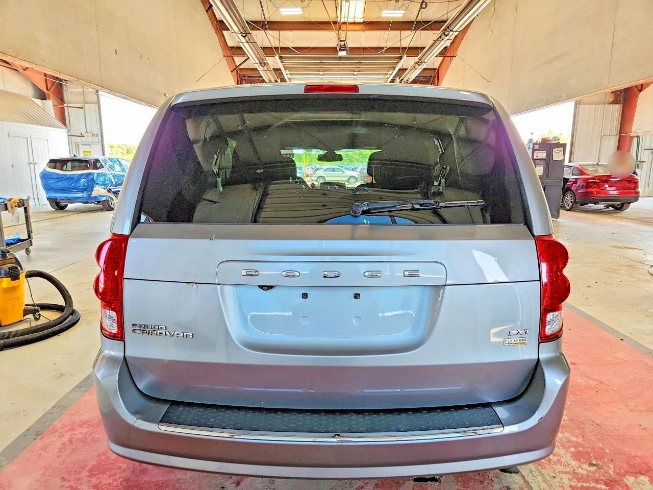 2019 Dodge Grand Caravan Sxt - Фото 6