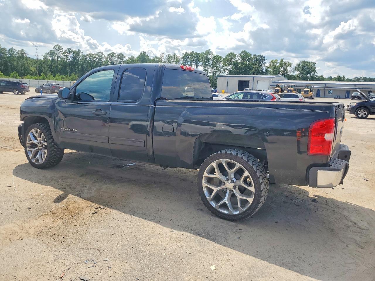 2012 Chevrolet Silverado C1500 Ls - Фото 2