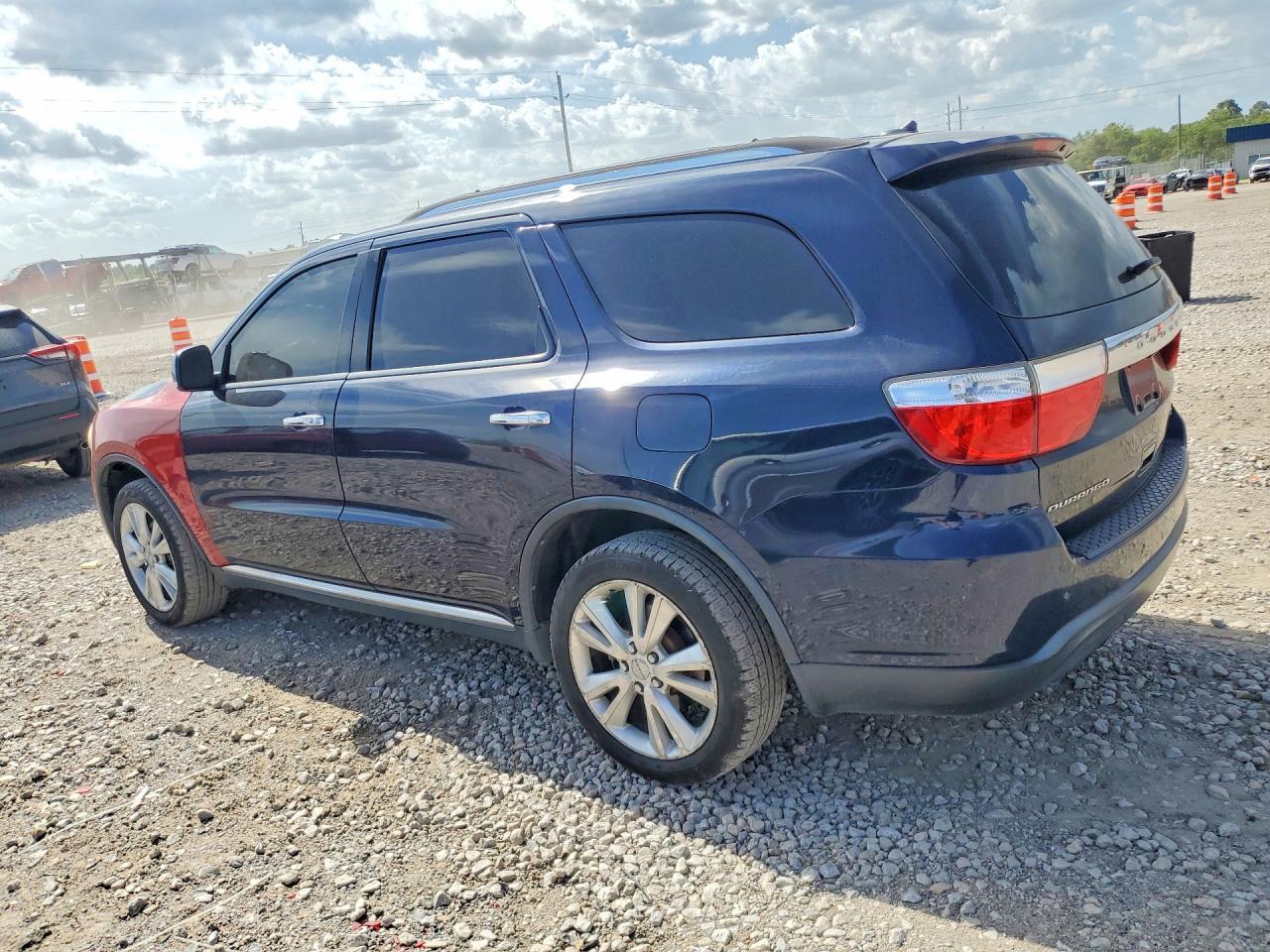 2013 Dodge Durango - Image 2