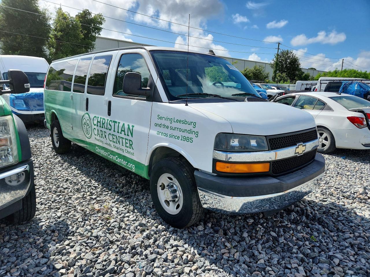2016 Chevrolet Express G3500 Lt - Image 4