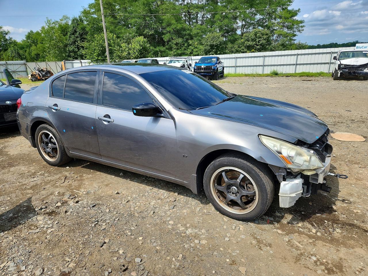 2013 Infiniti G37 Sedan X - Image 4