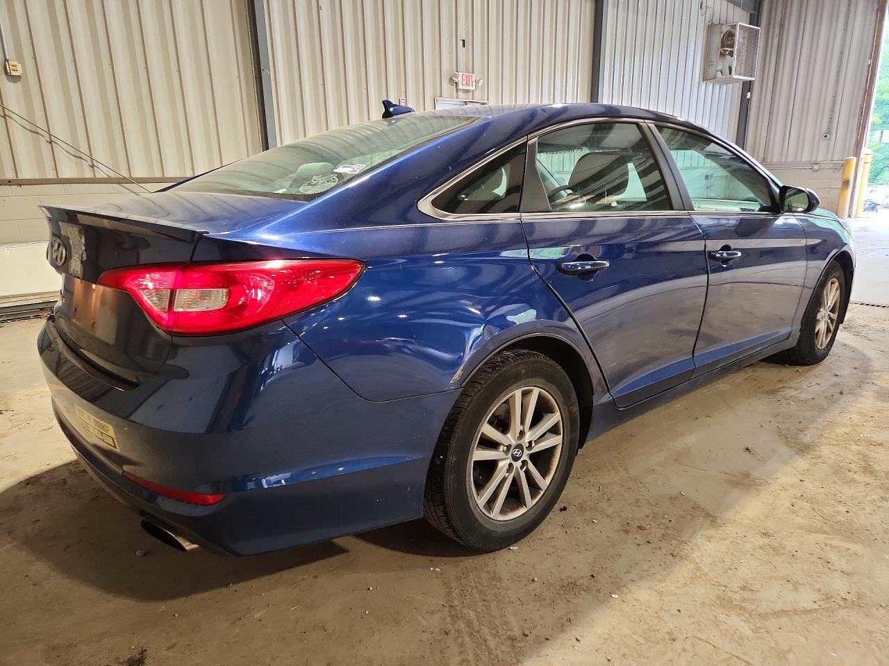 2017 Hyundai Sonata Se - Фото 3