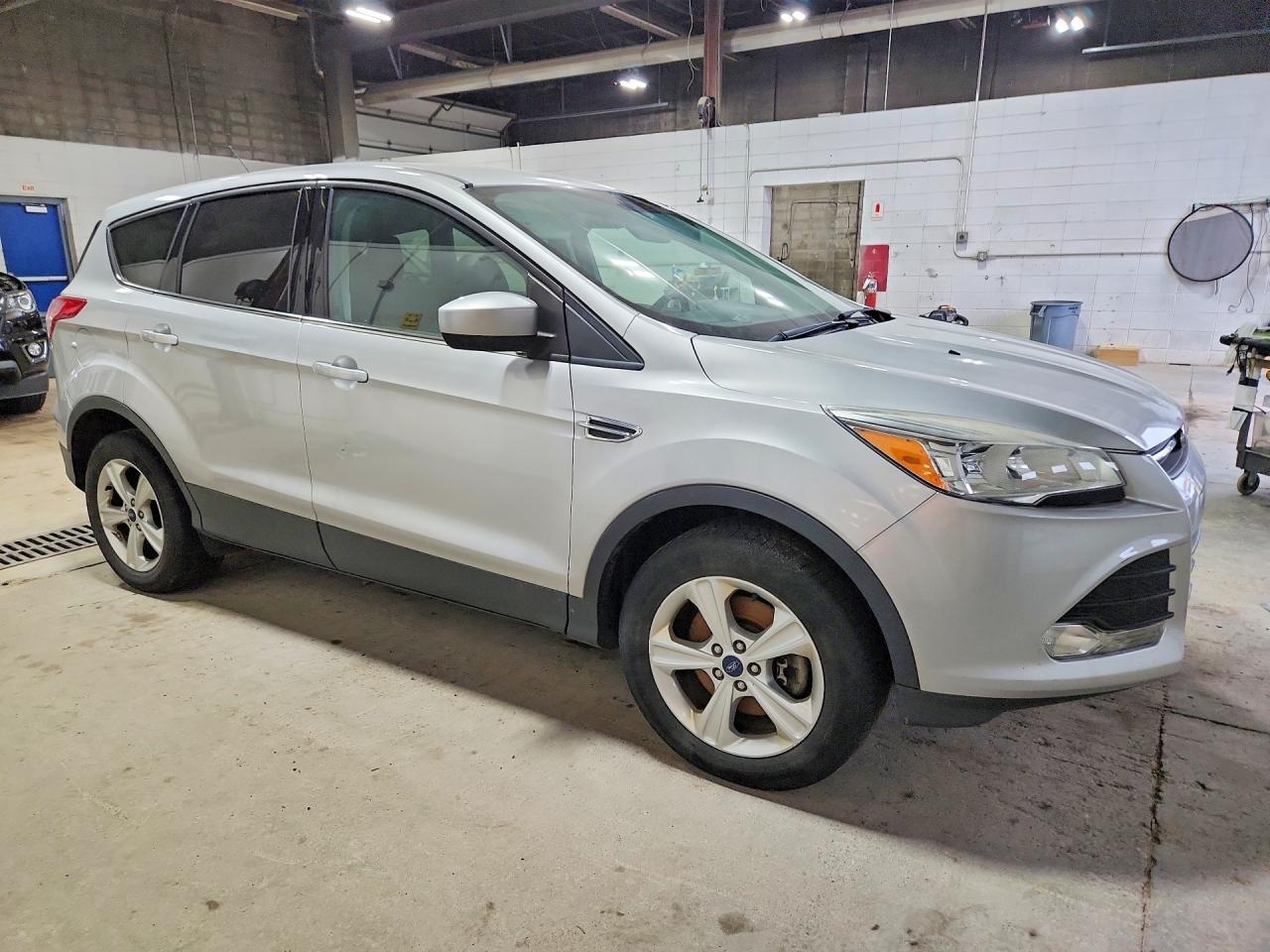 2016 Ford Escape Se - Фото 4