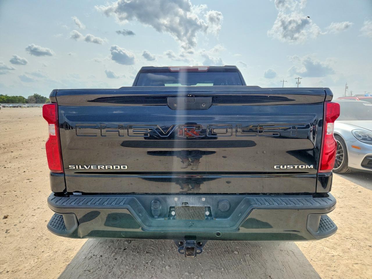 2021 Chevrolet Silverado C1500 Custom - Фото 6