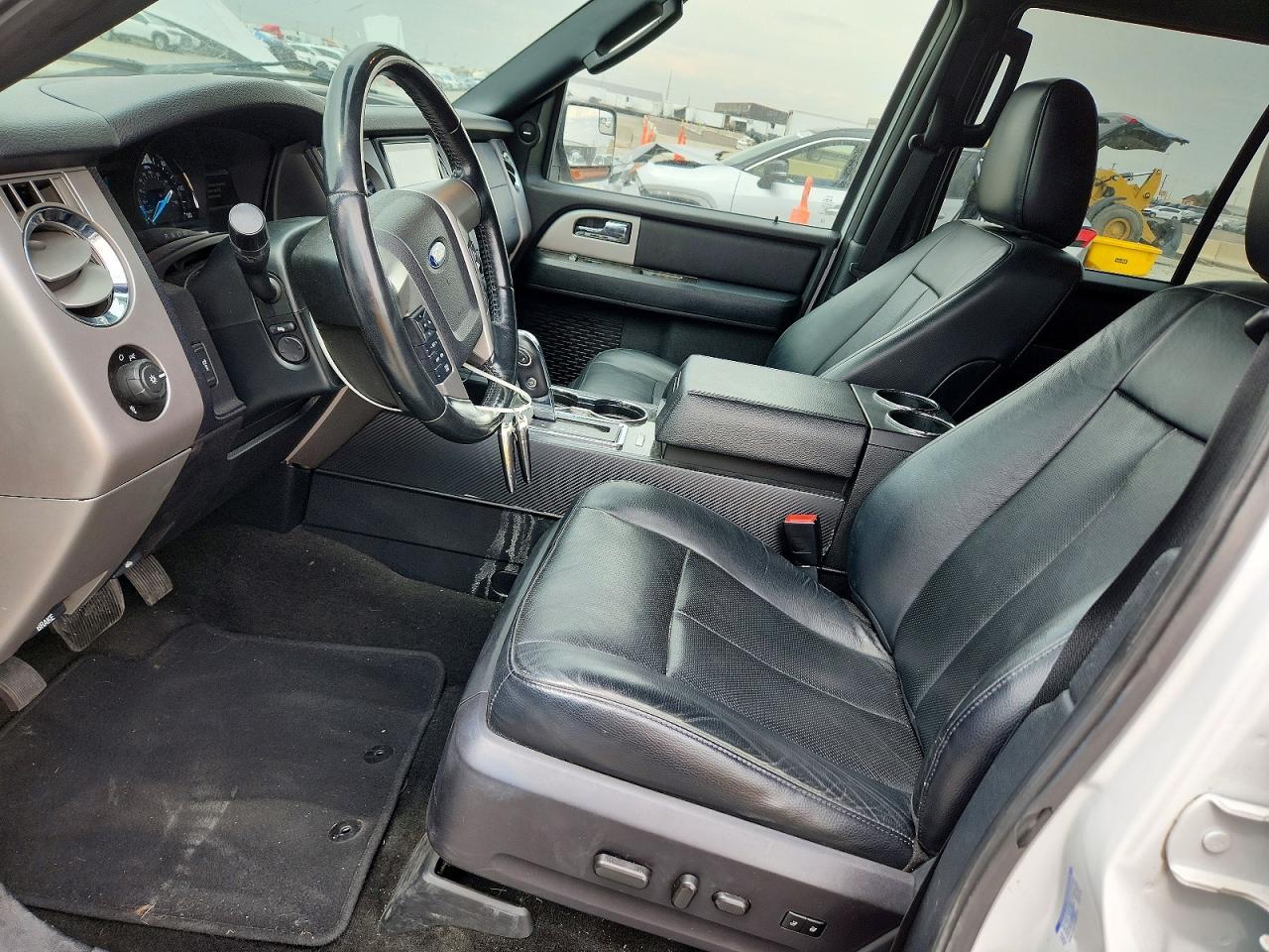 2017 Ford Expedition El Limited - Image 7