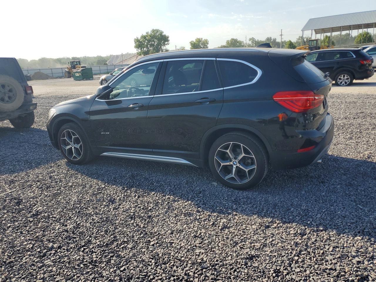 2018 BMW X1 xDrive28I - Image 2