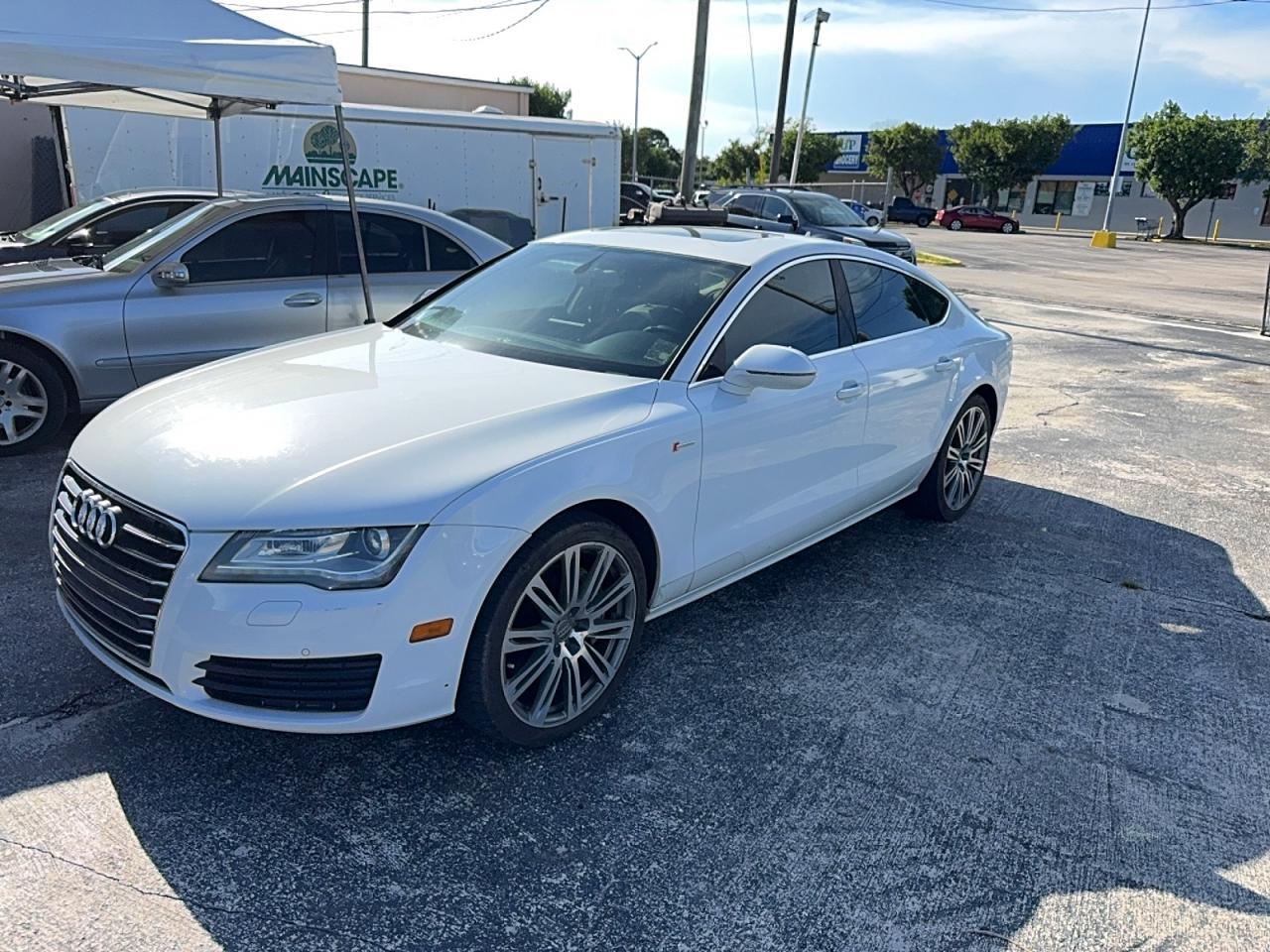 2014 Audi A7 Premium Plus - Image 2