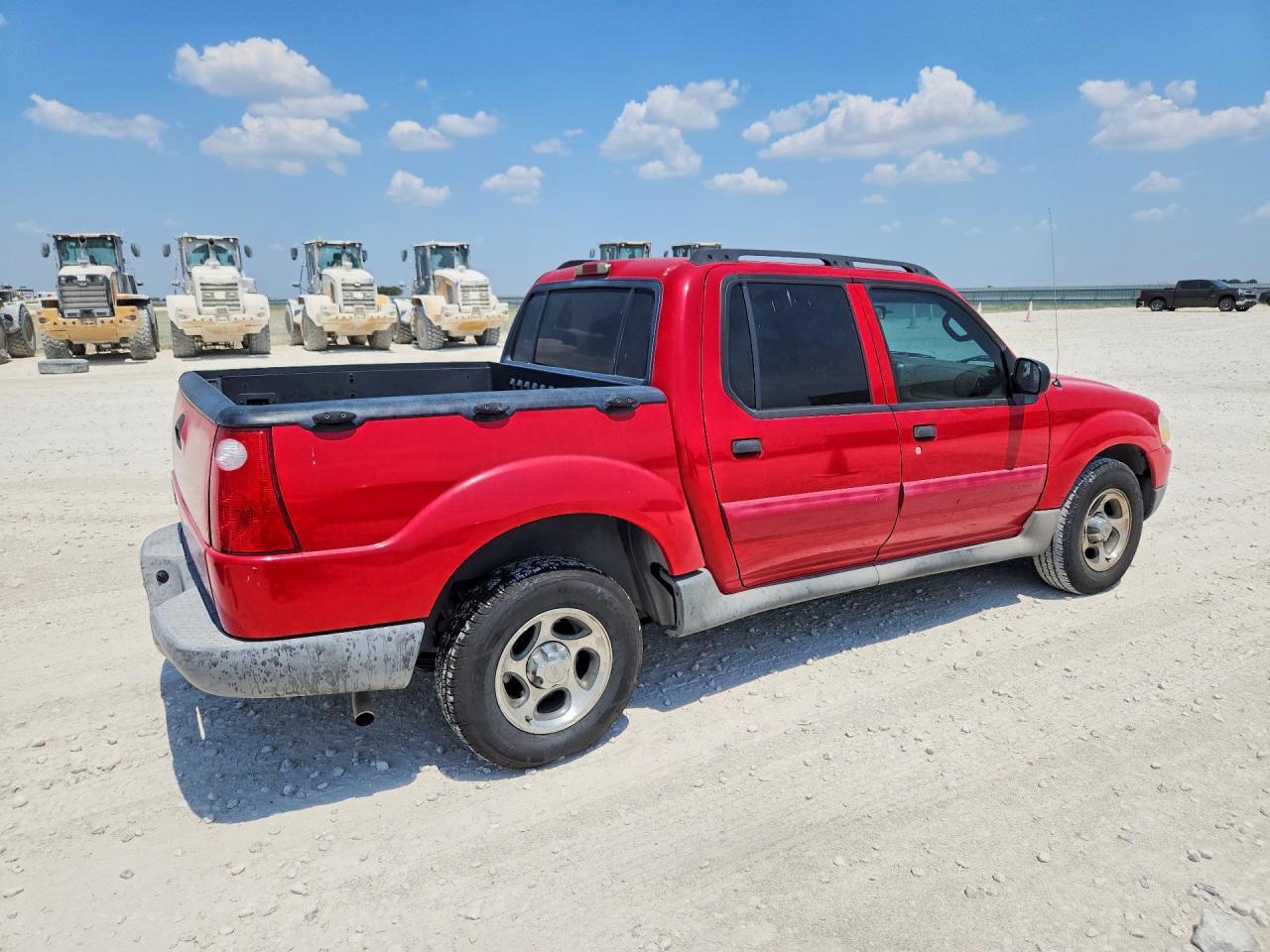 2005 Ford Explorer Sport Trac - Фото 3