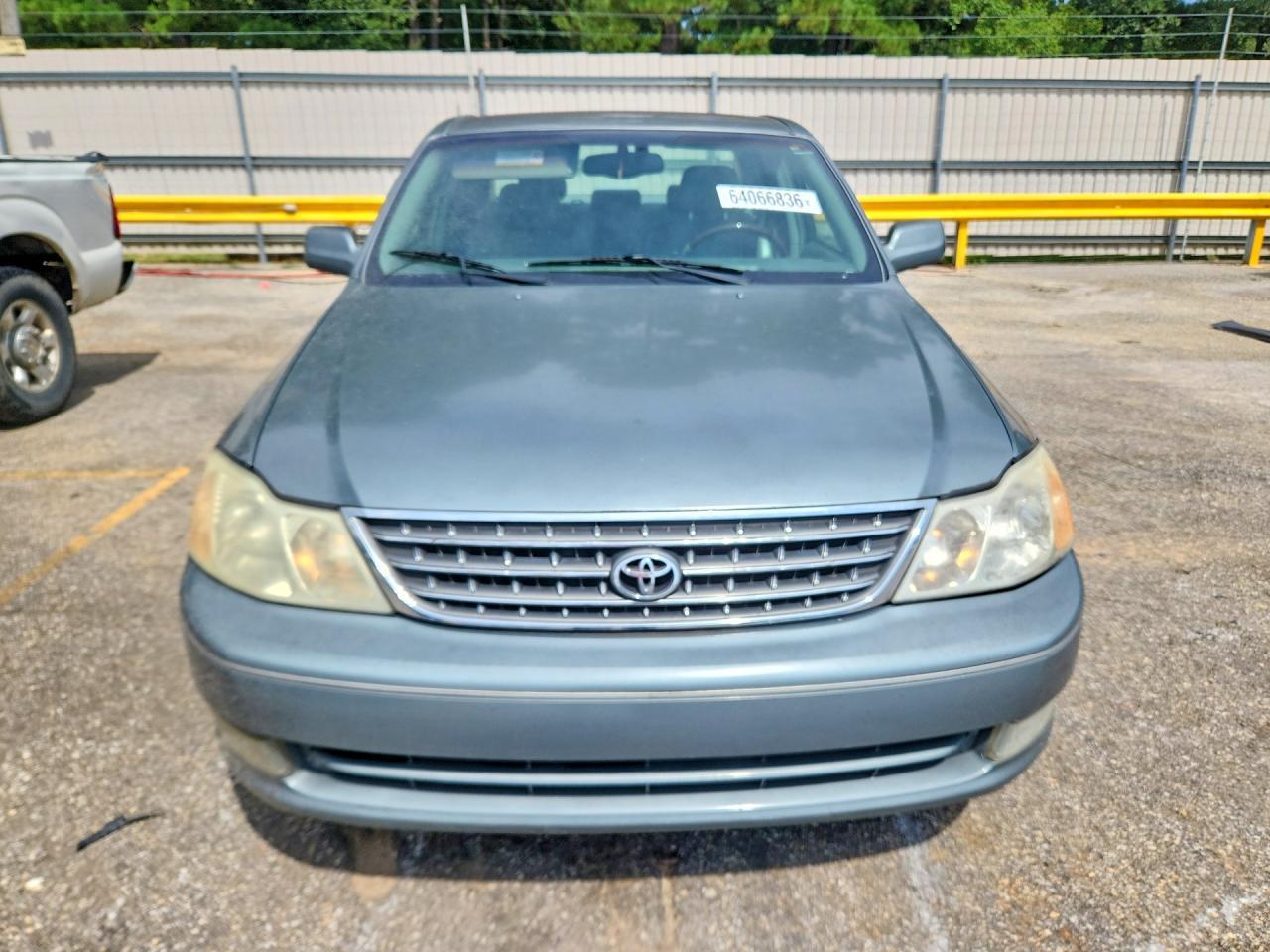 2004 Toyota Avalon Xls - Image 5