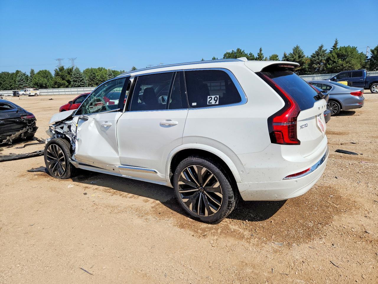 2026 Volvo Xc90 Plus - Фото 2