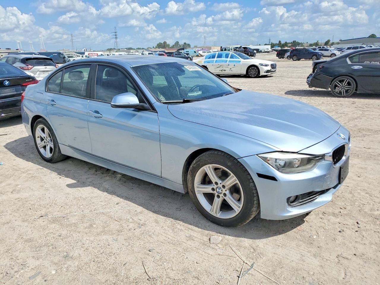 2014 BMW 328 I - Фото 4
