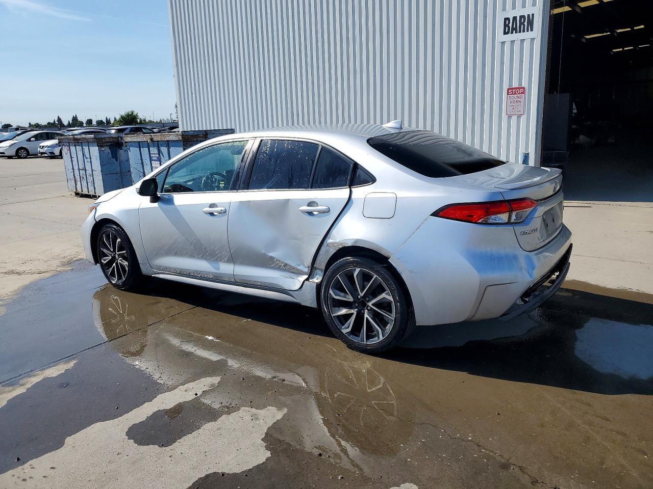 2020 Toyota Corolla Se - Фото 2