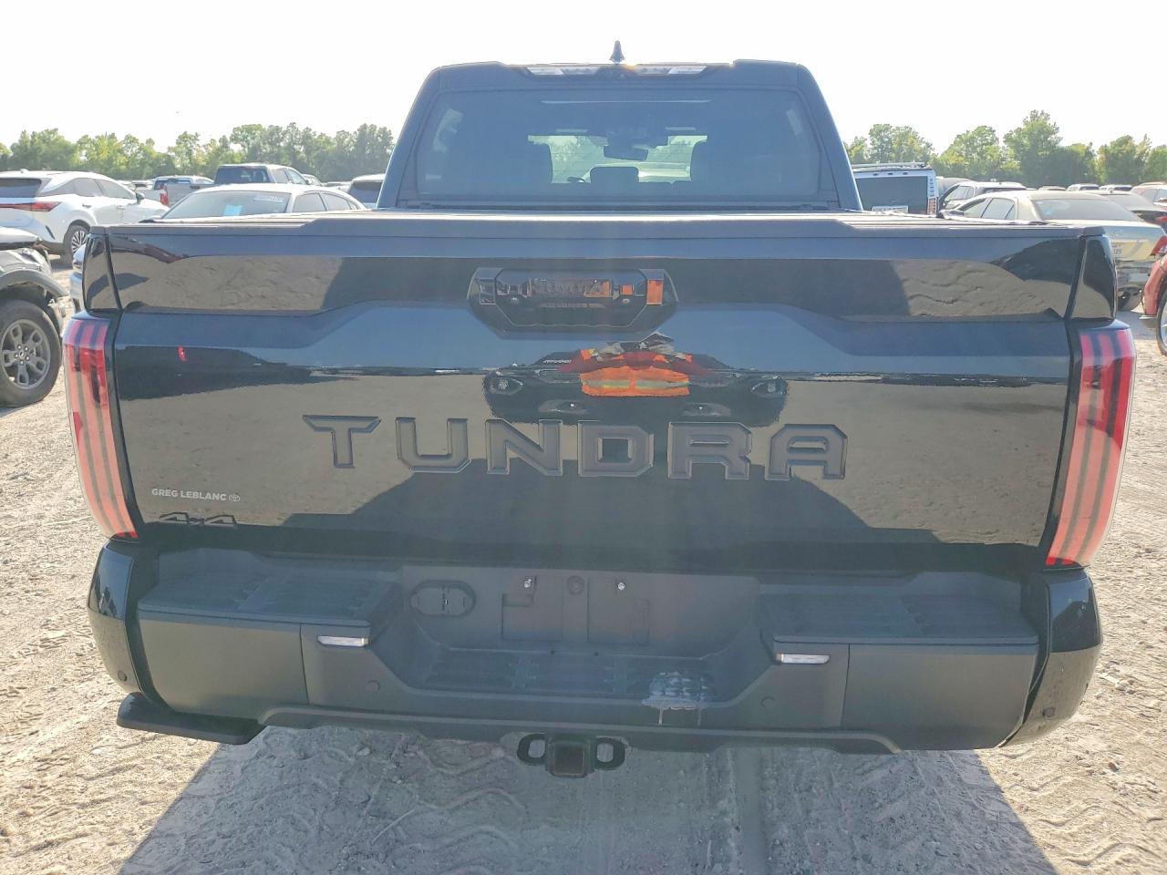 2025 Toyota Tundra Limited - Фото 6