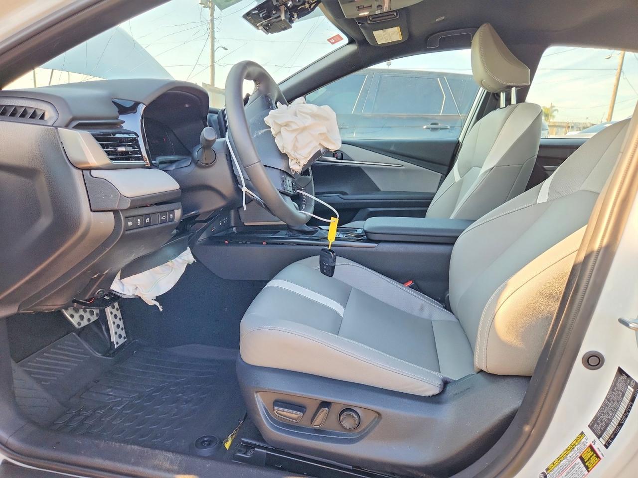2026 Toyota Camry Se - Фото 7