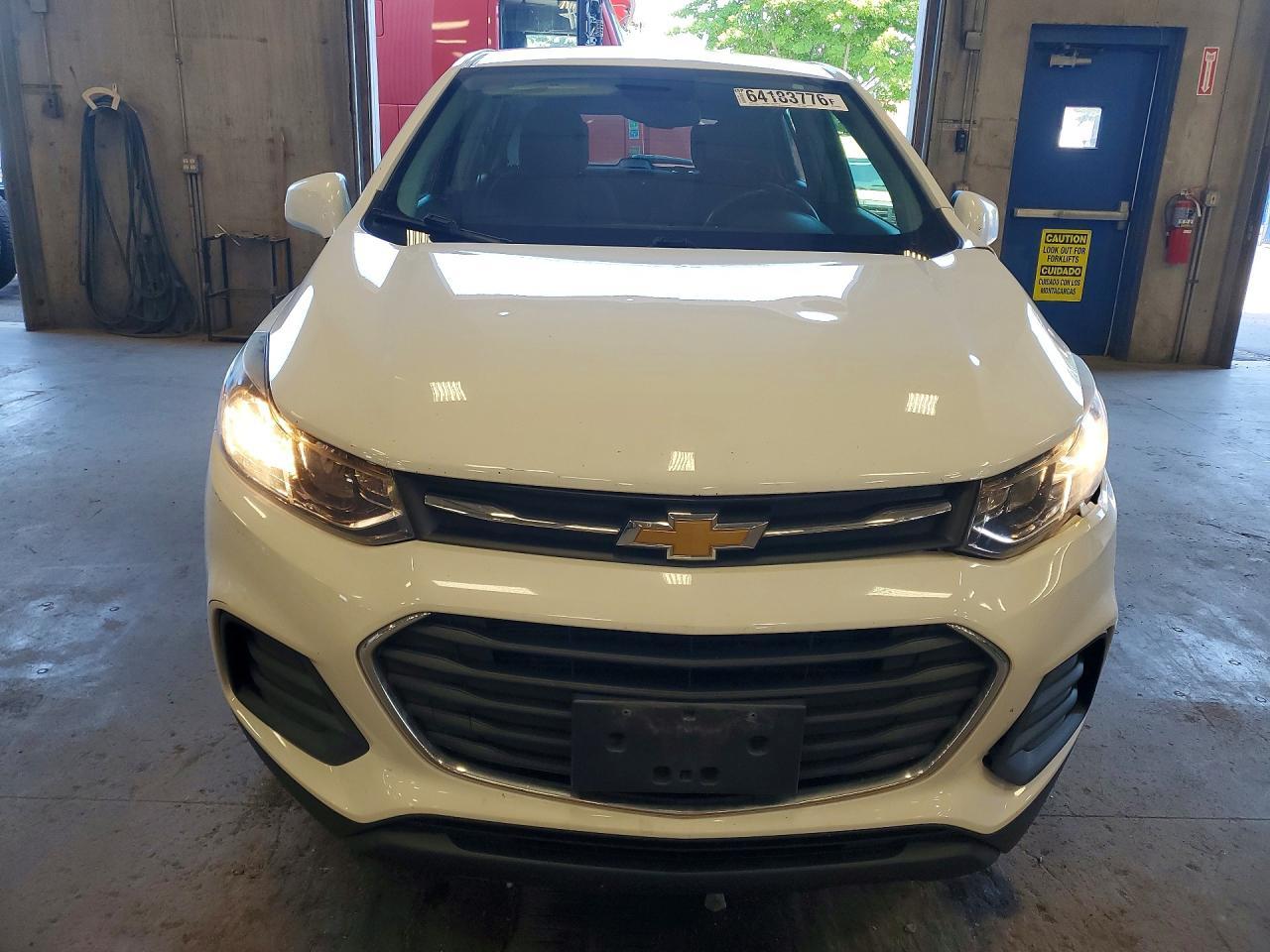 2017 Chevrolet Trax Ls - Image 5