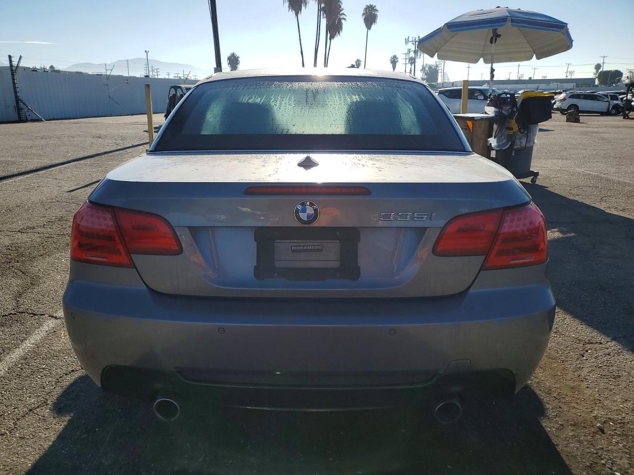 2011 BMW 335 I - Фото 6