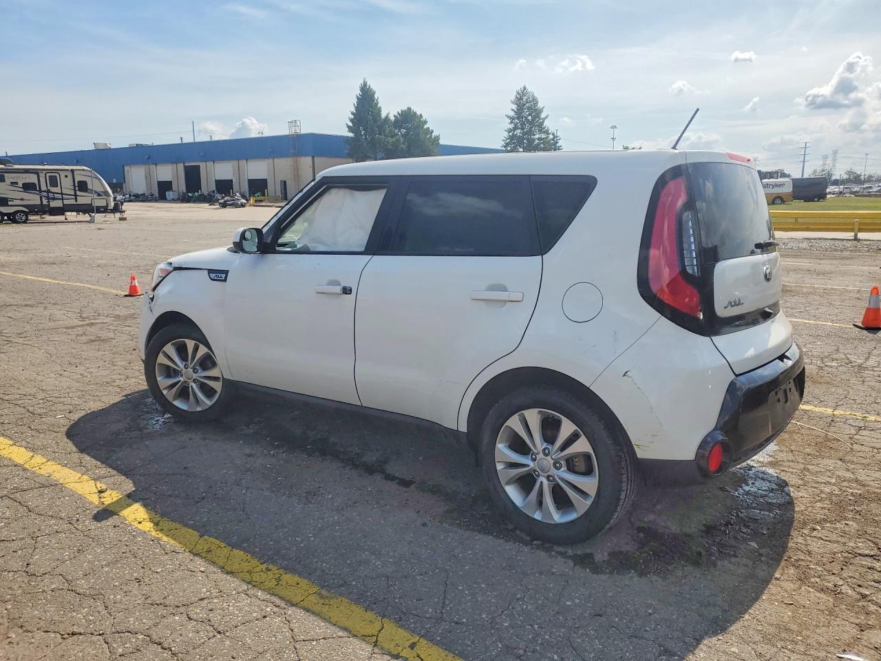 2016 Kia Soul + - Image 2