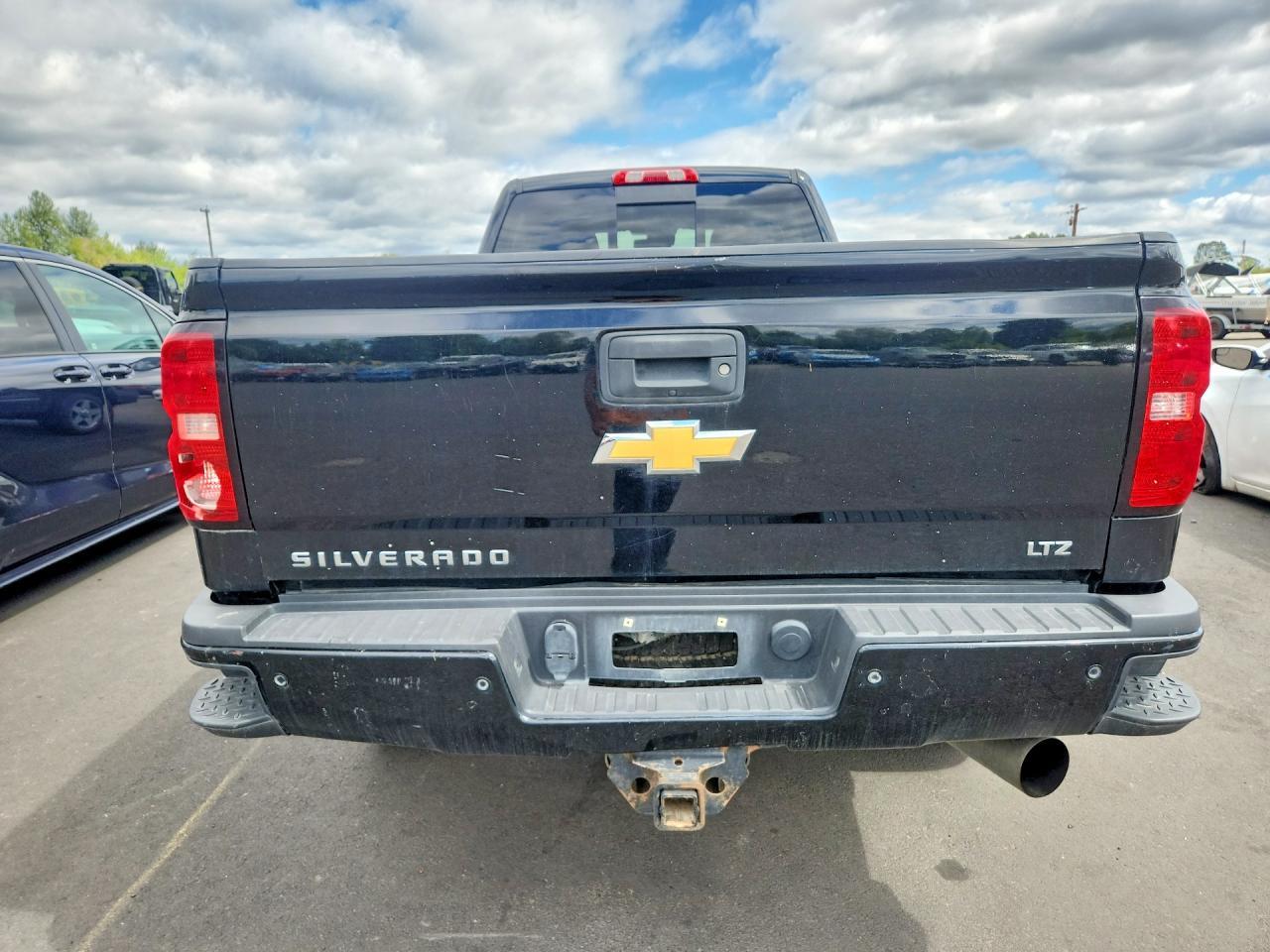 2015 Chevrolet Silverado K2500 Heavy Duty Ltz - Фото 6