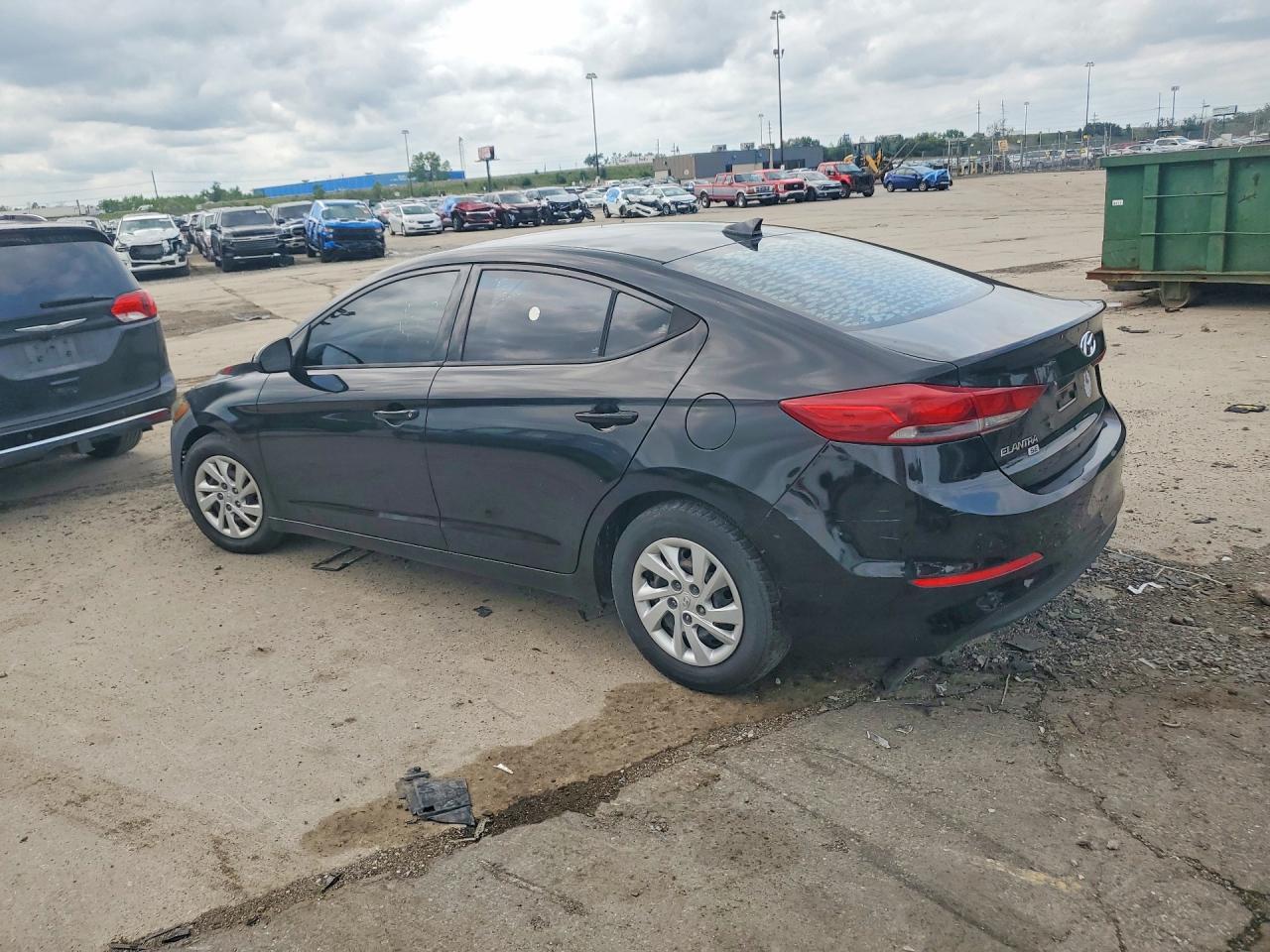 2017 Hyundai Elantra Se - Фото 2