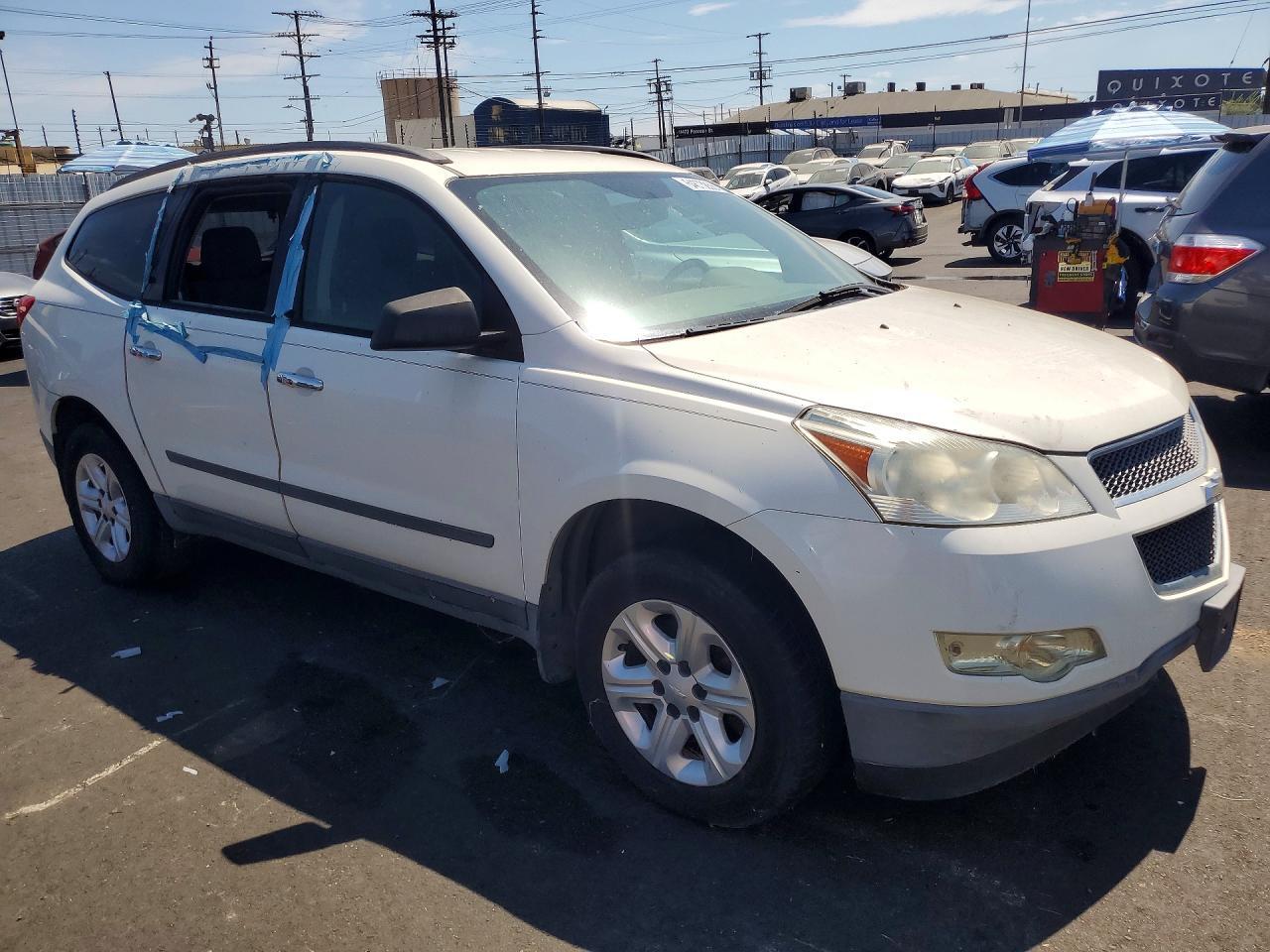 2012 Chevrolet Traverse Ls - Image 4