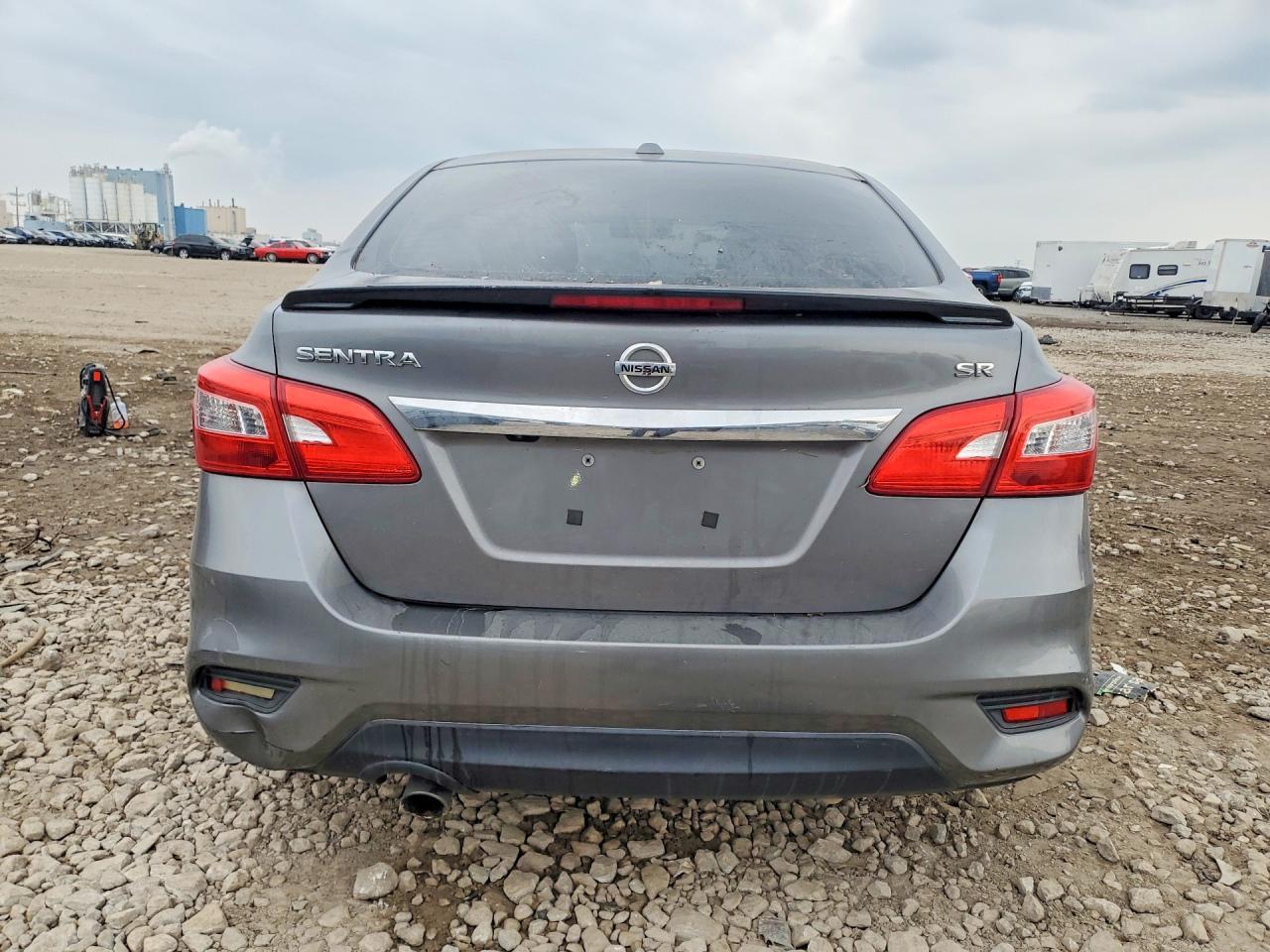 2017 Nissan Sentra Sr - Фото 6