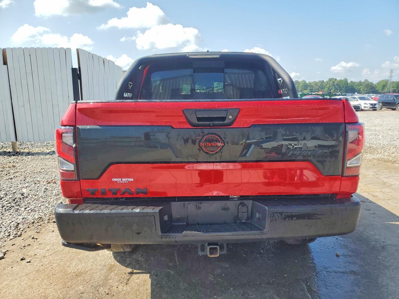 2024 Nissan Titan Pro-4X - Image 6
