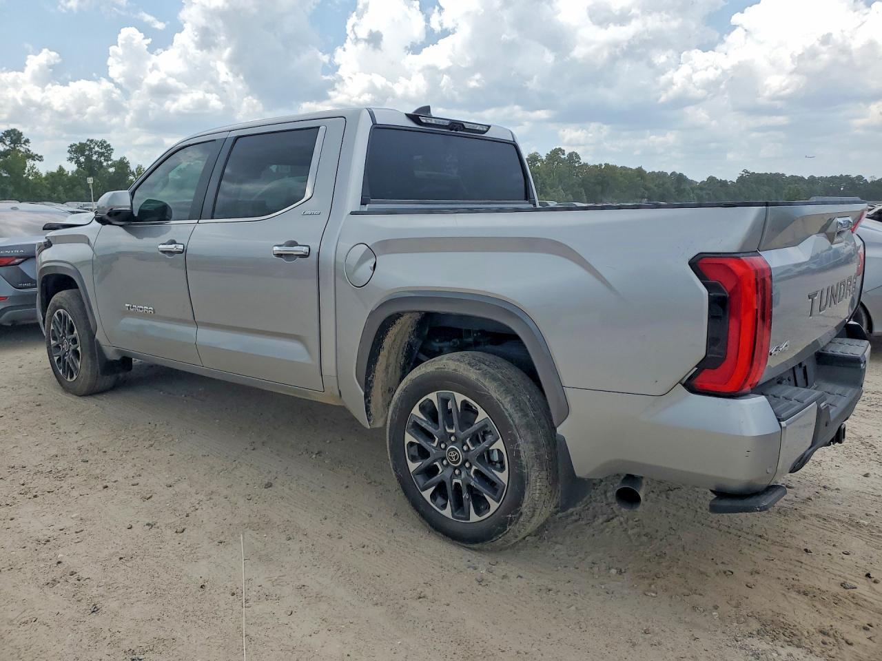 2024 Toyota Tundra Crewmax Limited - Image 2