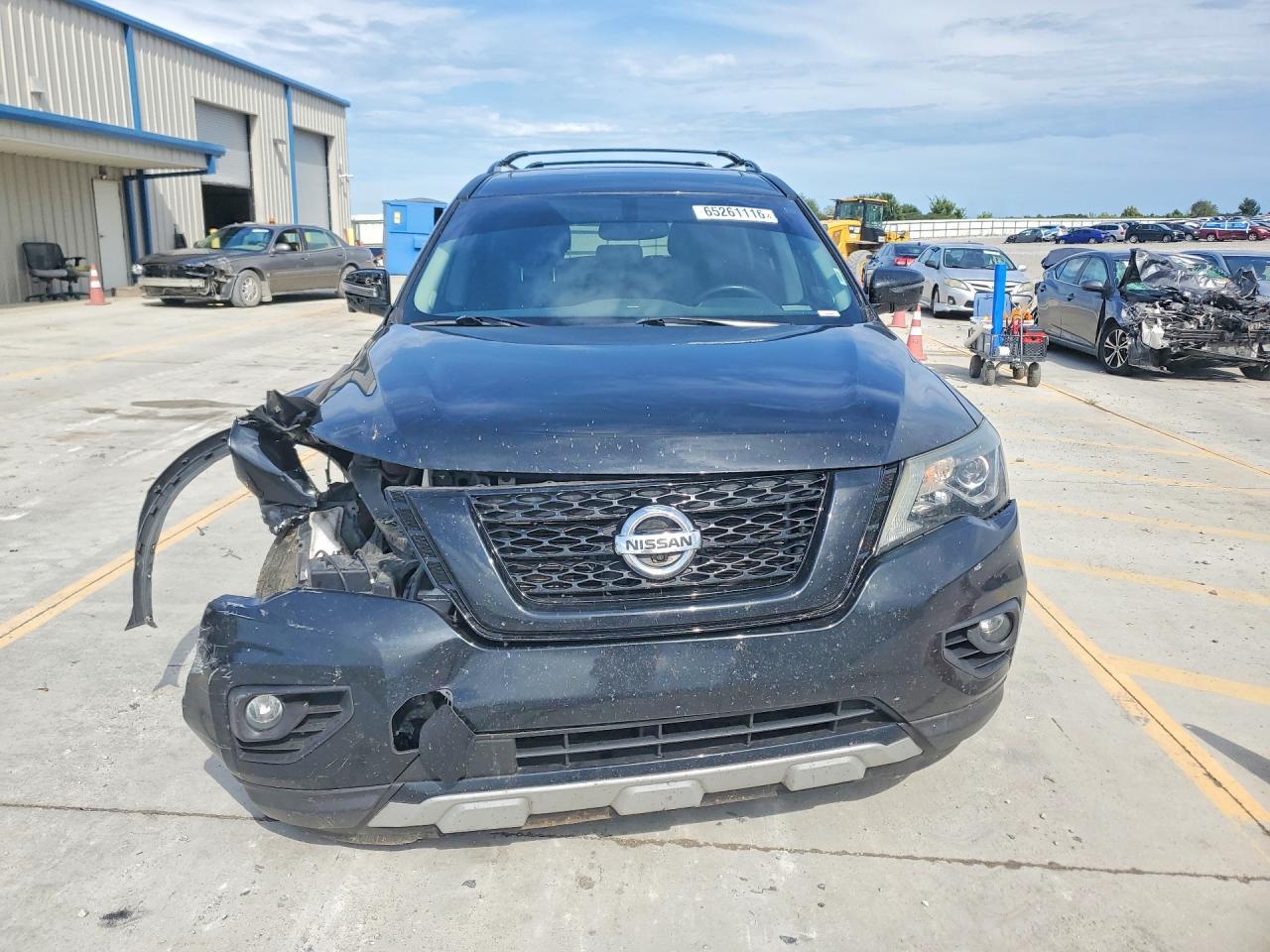 2020 Nissan Pathfinder Sl - Фото 5