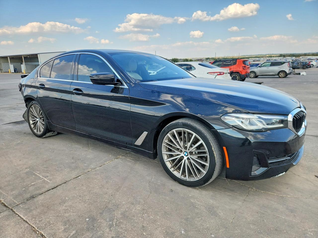 2021 BMW 530 I - Фото 4