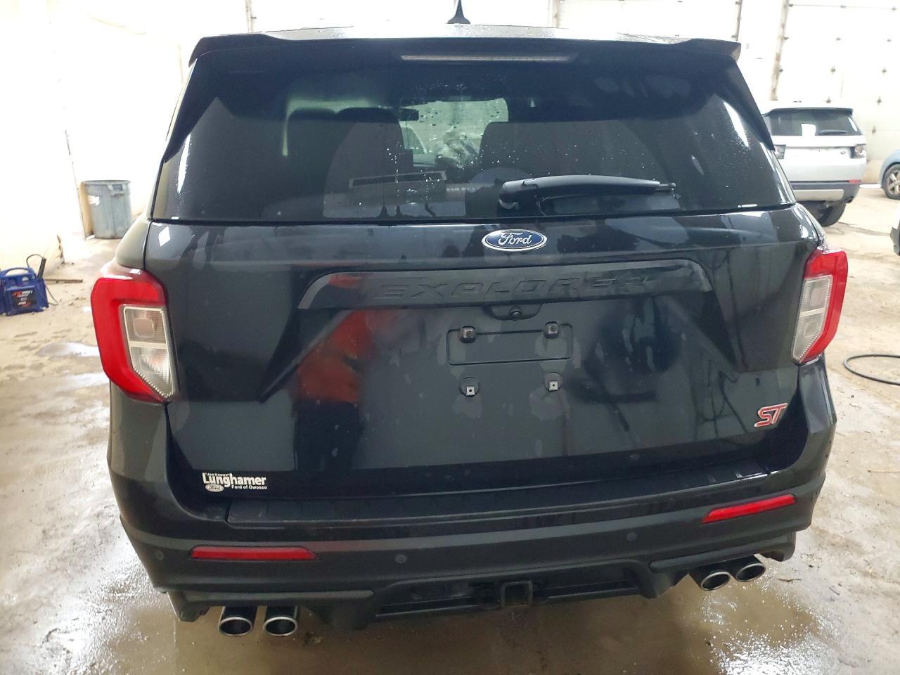 2022 Ford Explorer St - Фото 6