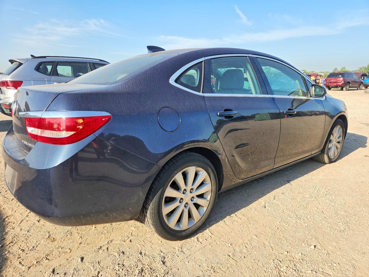 2016 Buick Verano - Image 3