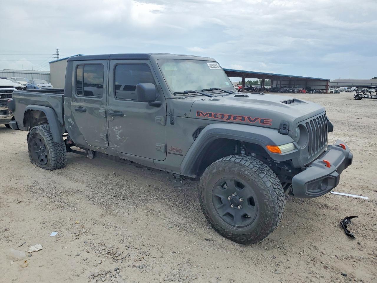2021 Jeep Gladiator Mojave - Image 4