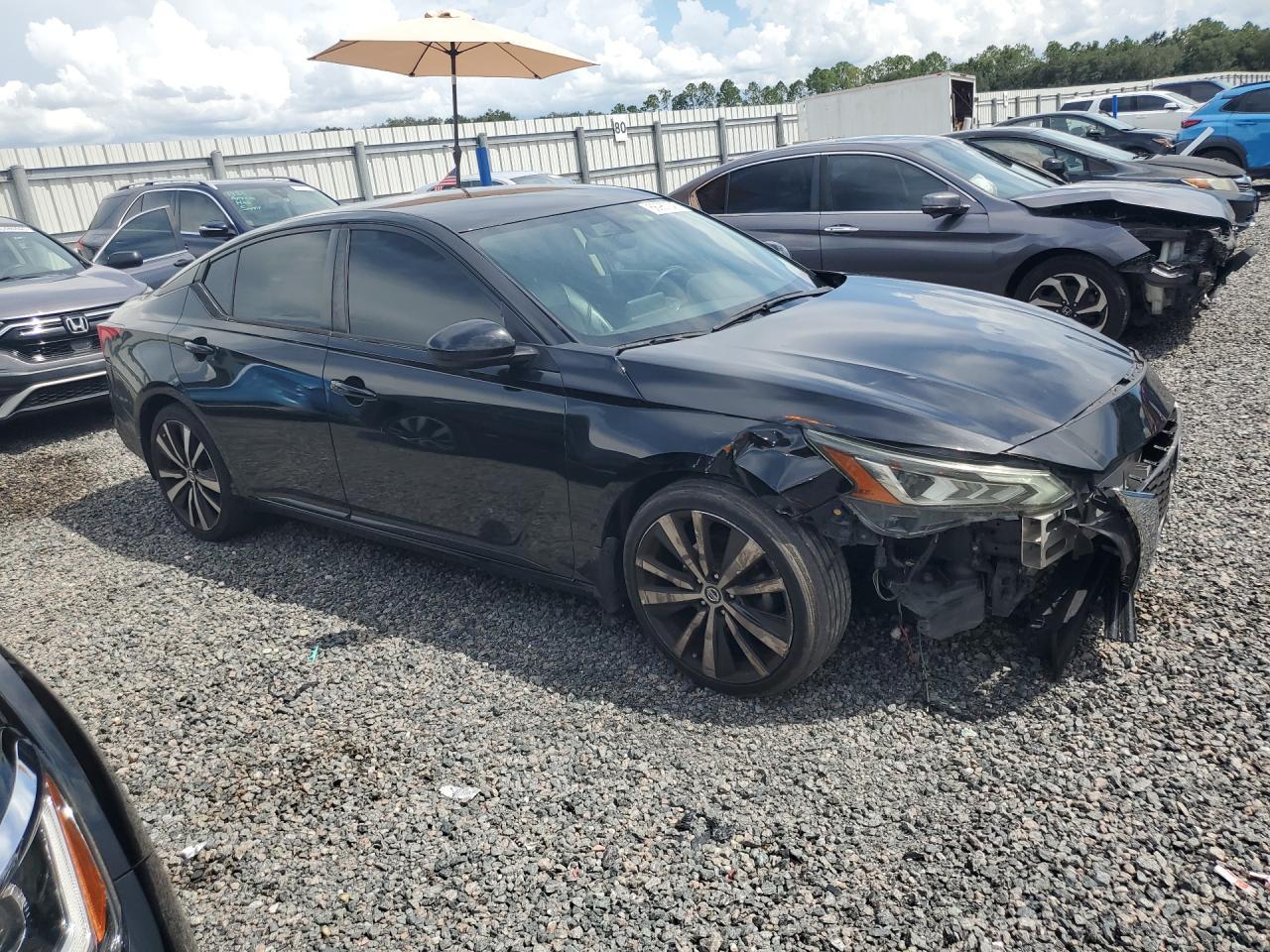 2019 Nissan Altima Sr - Фото 4