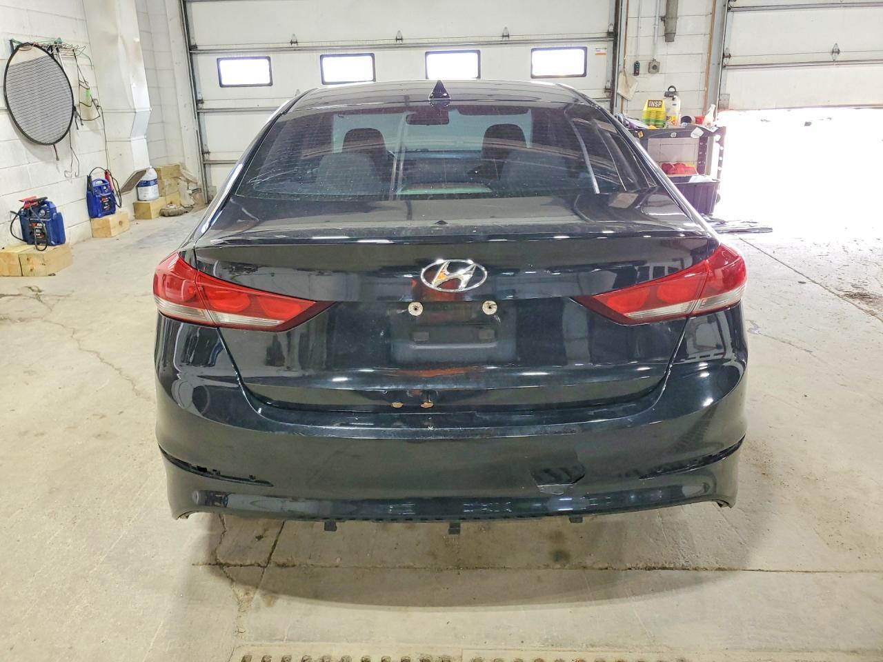 2017 Hyundai Elantra Se - Фото 6