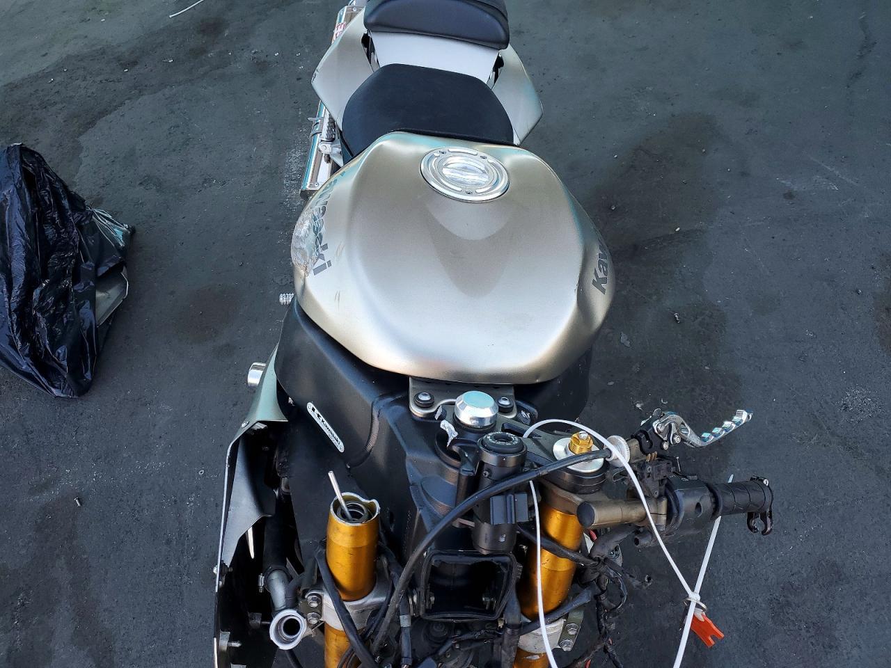 2005 Kawasaki Ninja Zx 10R - Фото 5