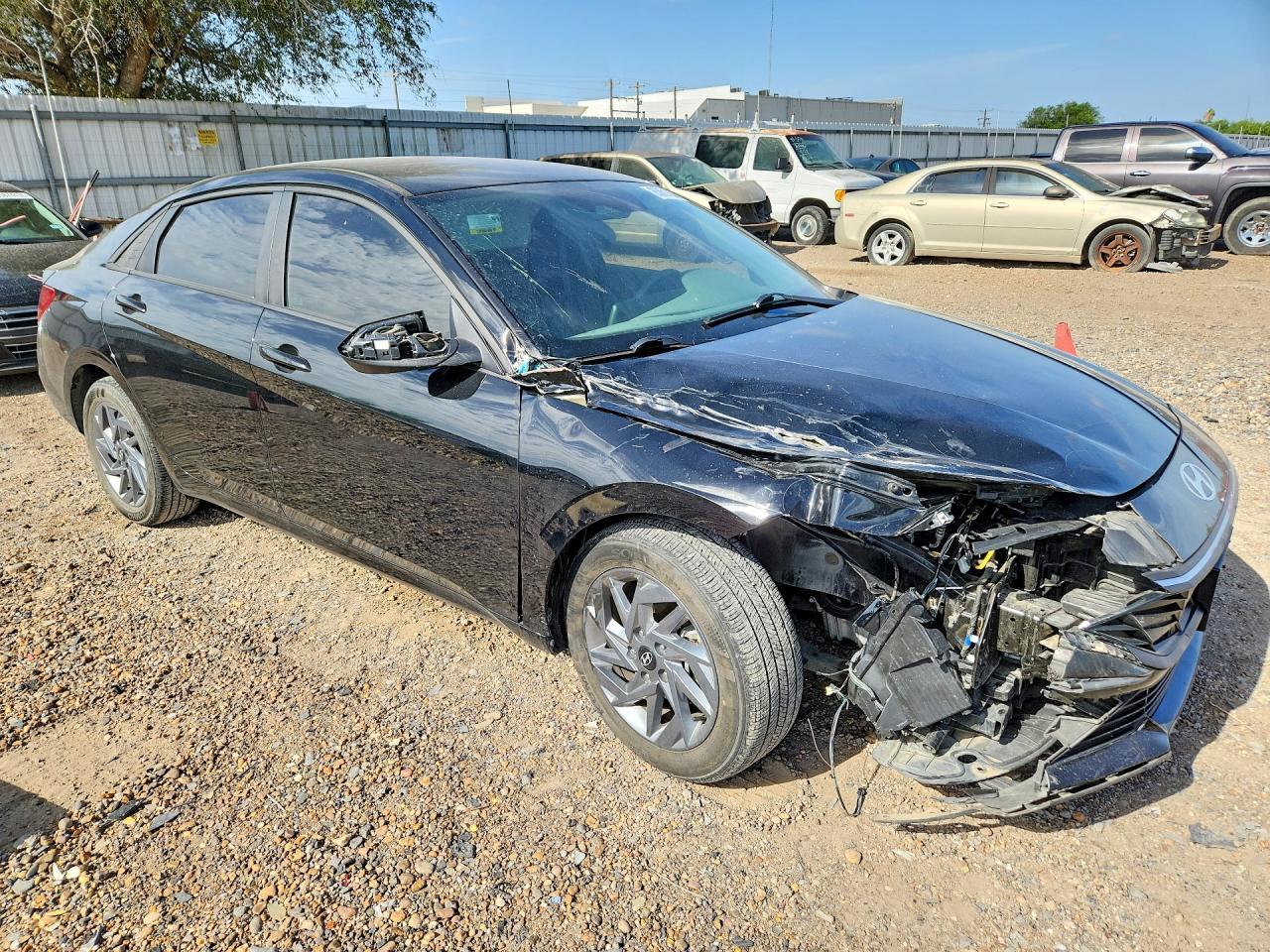 2024 Hyundai Elantra Sel - Фото 4