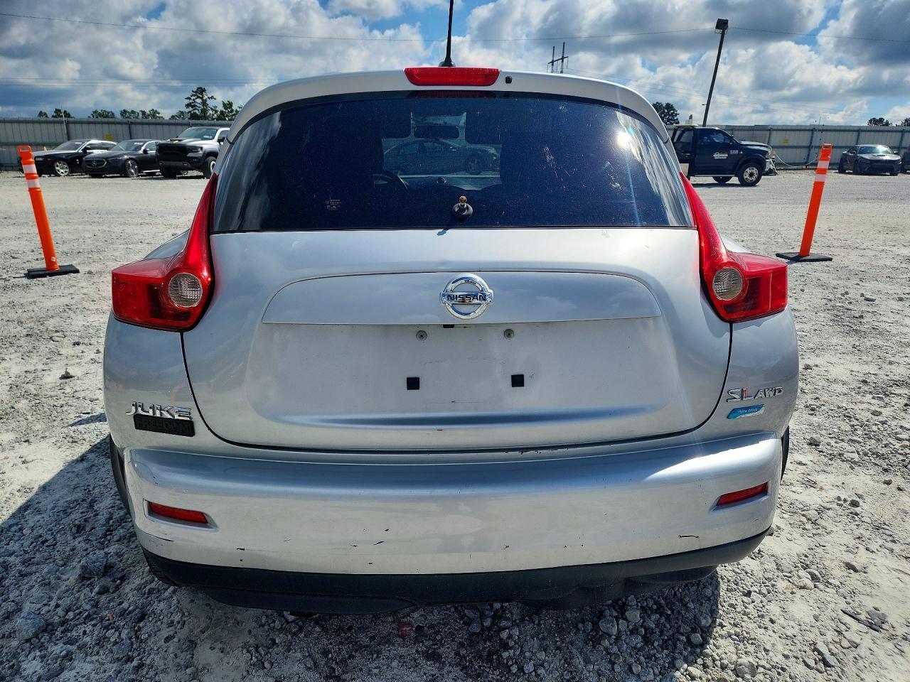 2013 Nissan Juke S - Фото 6