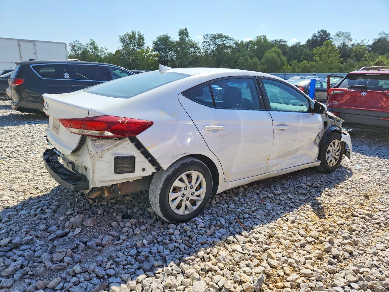 2017 Hyundai Elantra Se - Фото 3