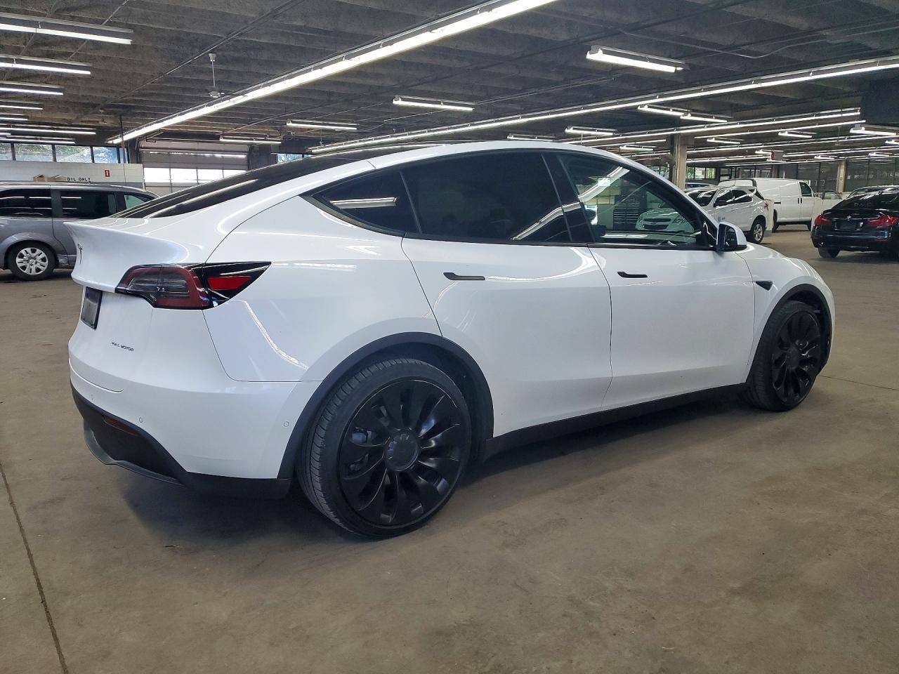 2020 Tesla Model Y - Image 3