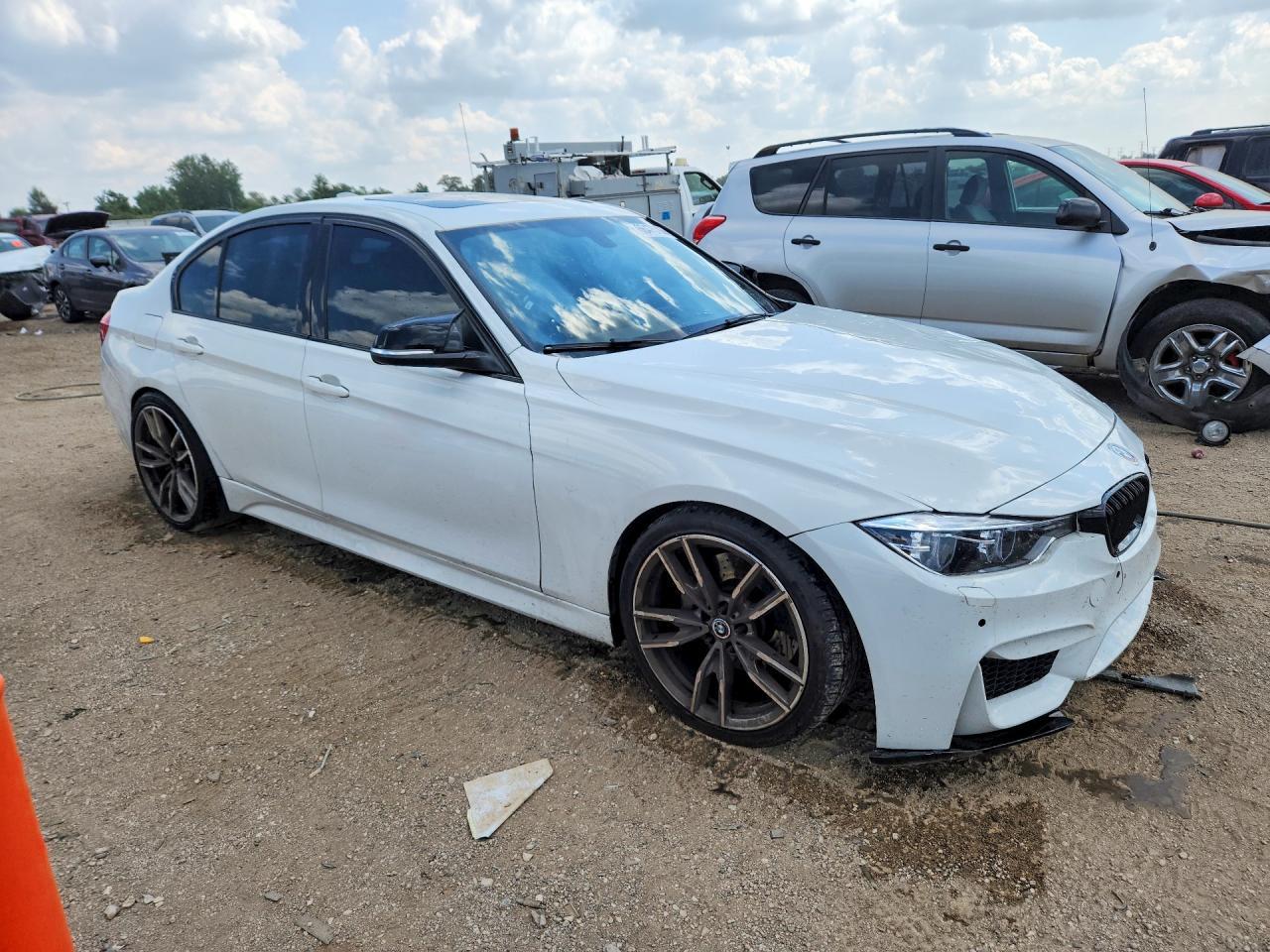 2017 BMW 340 Xi - Фото 4