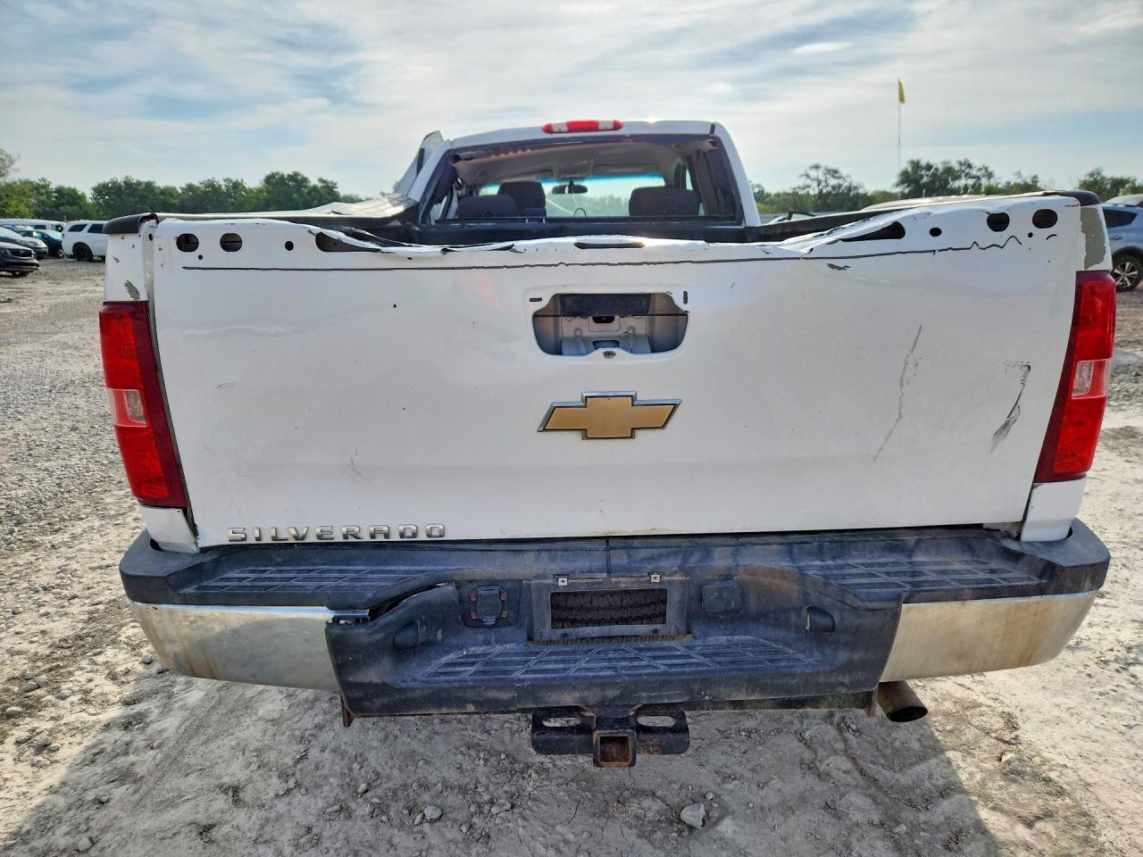 2013 Chevrolet Silverado C2500 Heavy Duty - Фото 6