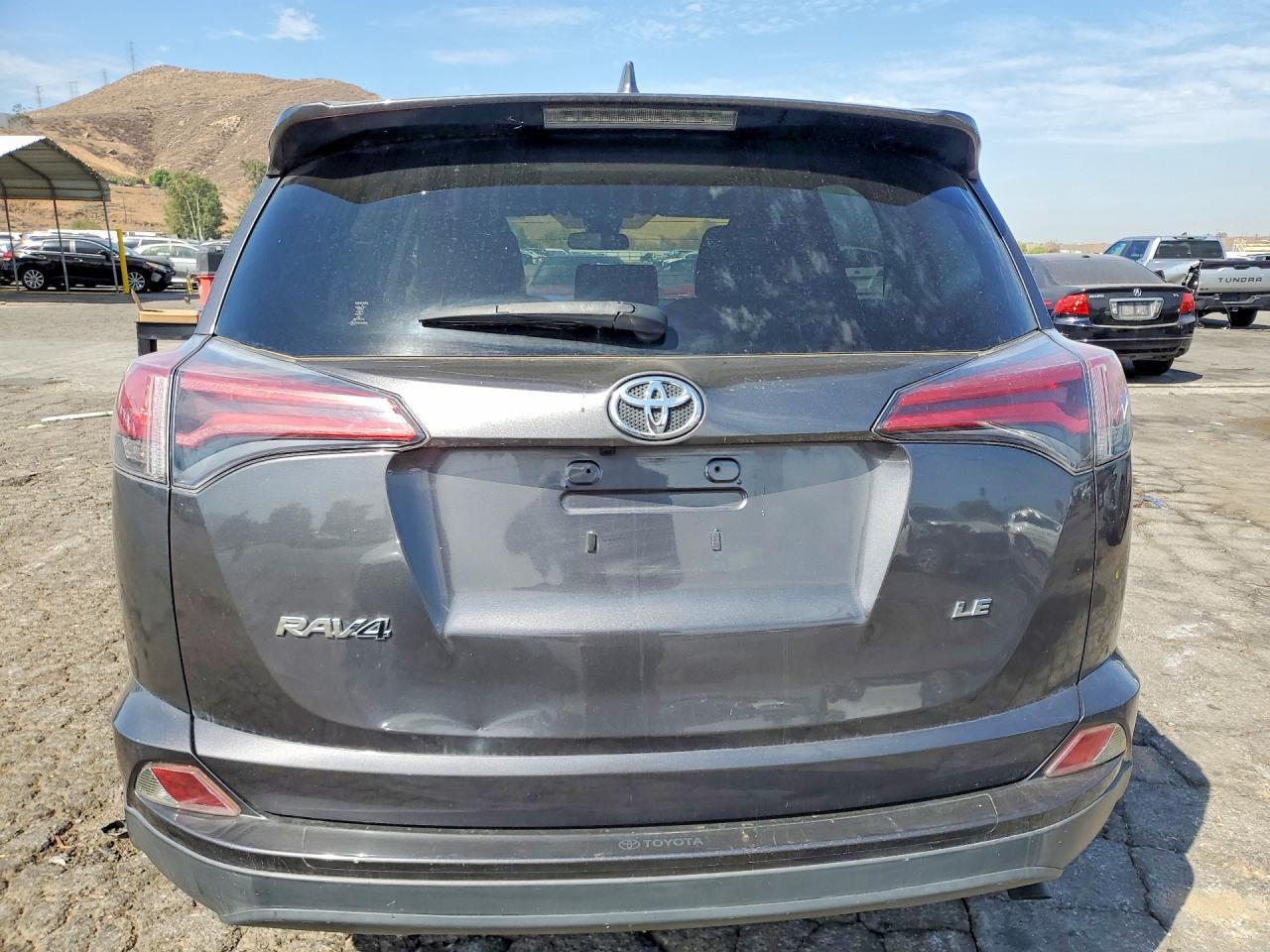 2018 Toyota Rav4 - Фото 6