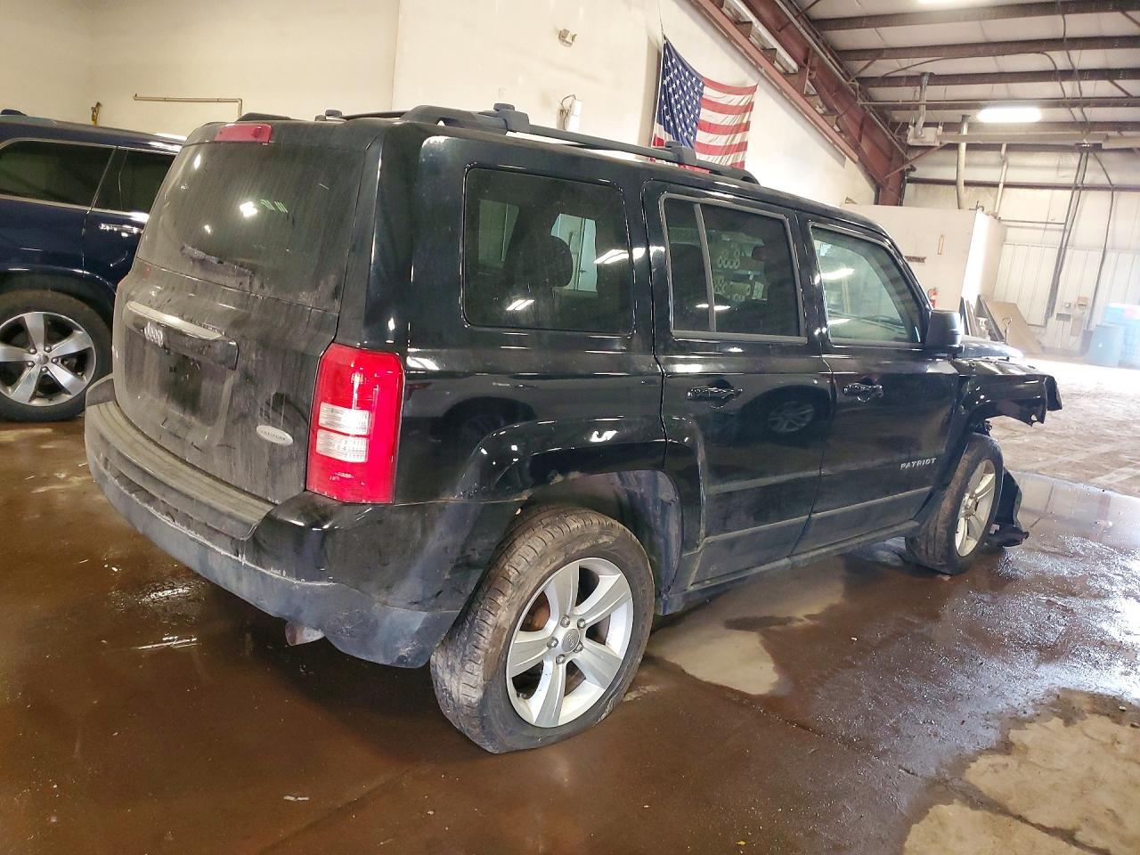 2016 Jeep Patriot Latitude - Фото 3