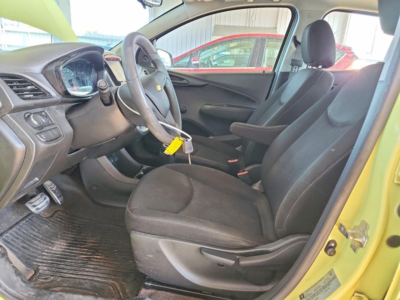 2017 Chevrolet Spark Ls - Фото 7