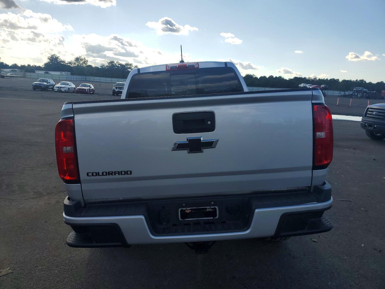 2020 Chevrolet Colorado Lt - Фото 6