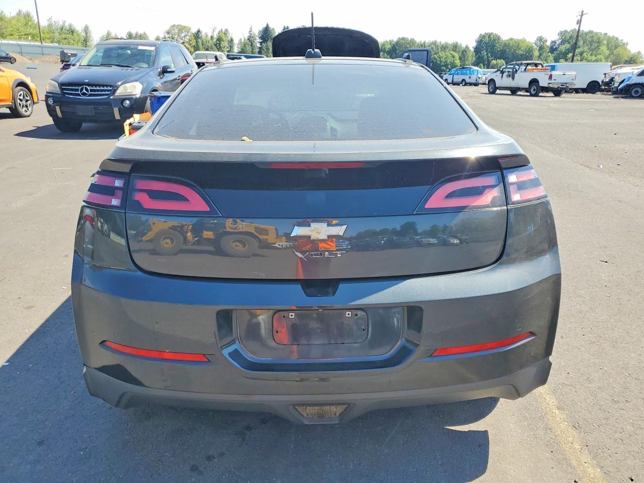 2015 Chevrolet Volt - Фото 6