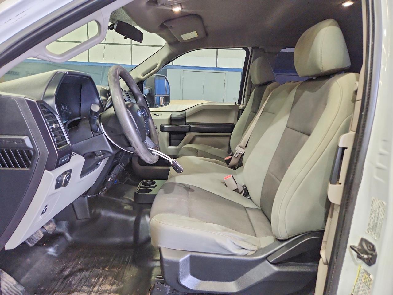 2017 Ford F150 Super Cab - Image 7