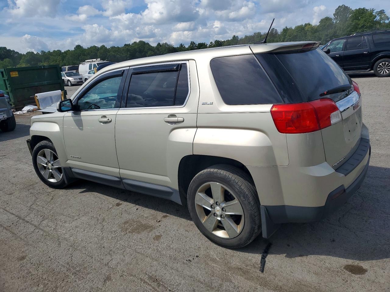 2014 GMC Terrain Sle - Фото 2
